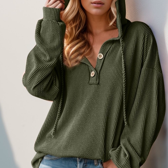 Tops - Cozy Green Knit Hoodie
